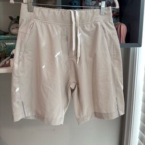 Keneth Cole Athletic Beige Drawstring‎ Shorts